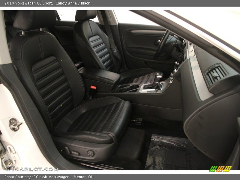 Candy White / Black 2010 Volkswagen CC Sport