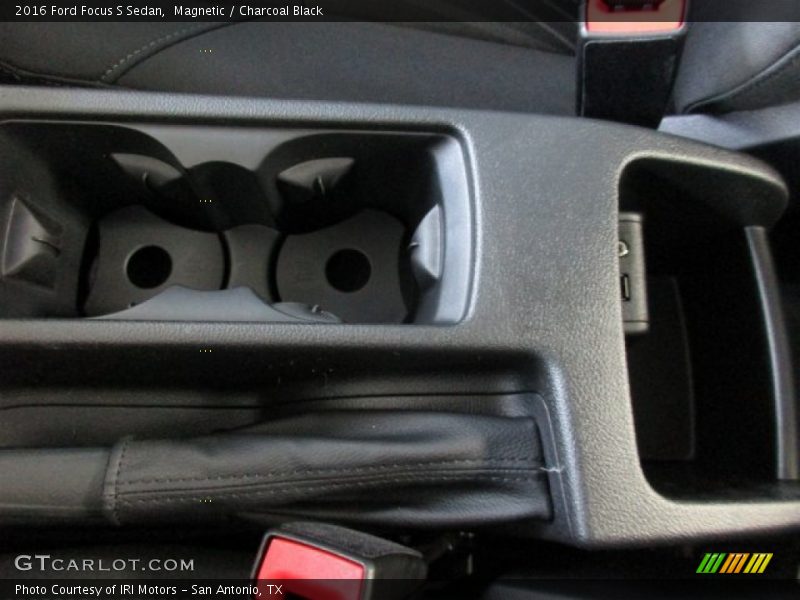 Magnetic / Charcoal Black 2016 Ford Focus S Sedan