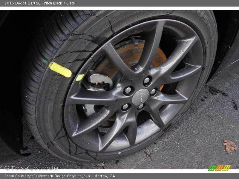 Pitch Black / Black 2016 Dodge Dart SE