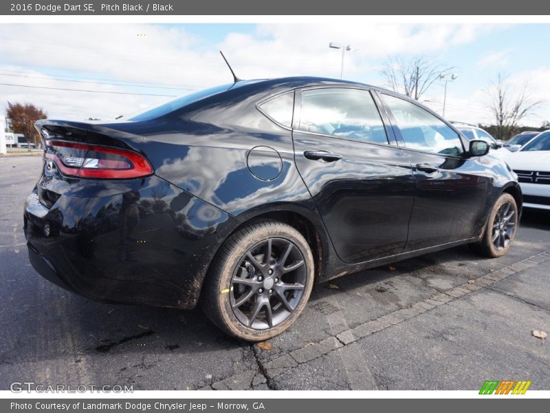 Pitch Black / Black 2016 Dodge Dart SE