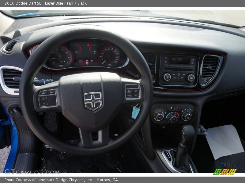 Laser Blue Pearl / Black 2016 Dodge Dart SE