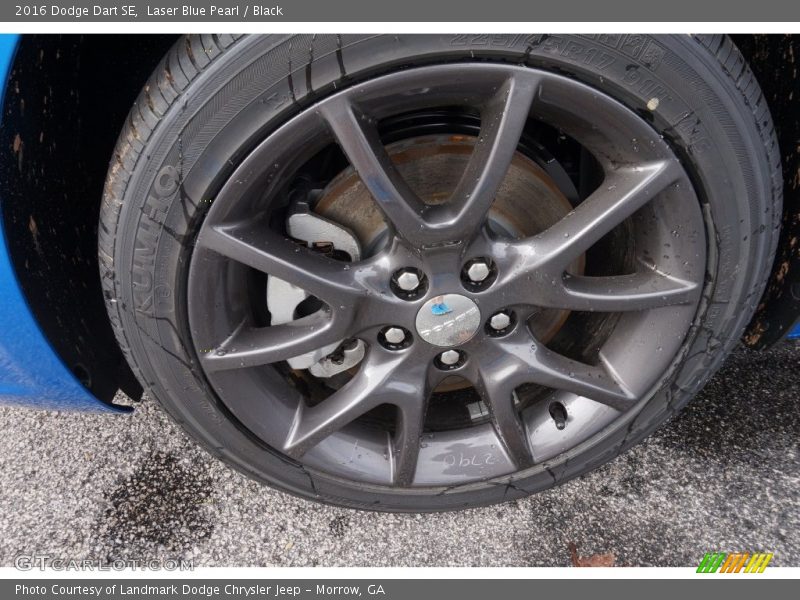 Laser Blue Pearl / Black 2016 Dodge Dart SE