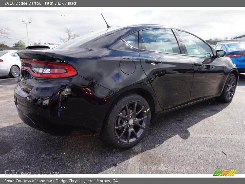 Pitch Black / Black 2016 Dodge Dart SE