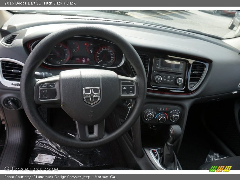 Pitch Black / Black 2016 Dodge Dart SE