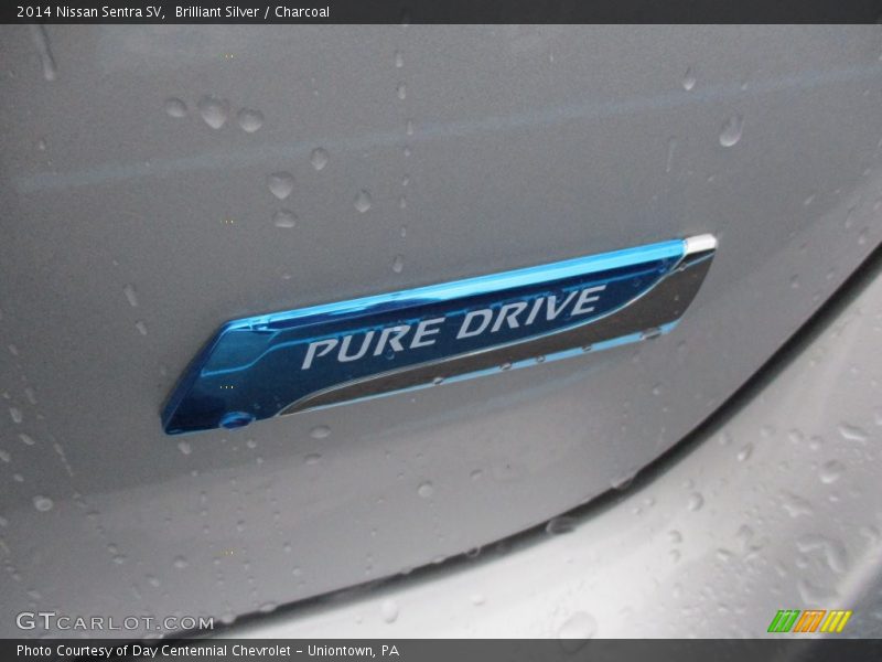 Brilliant Silver / Charcoal 2014 Nissan Sentra SV