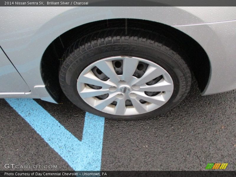Brilliant Silver / Charcoal 2014 Nissan Sentra SV