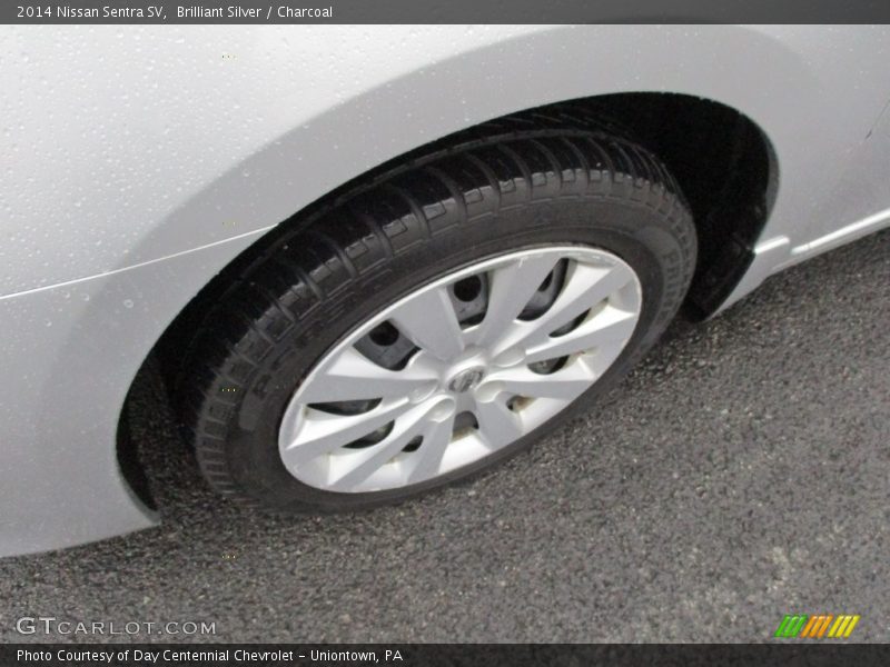 Brilliant Silver / Charcoal 2014 Nissan Sentra SV