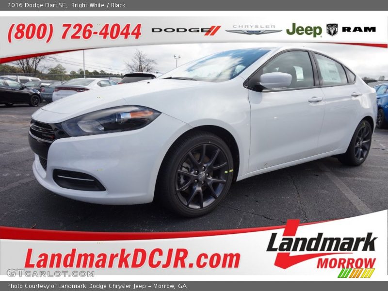 Bright White / Black 2016 Dodge Dart SE