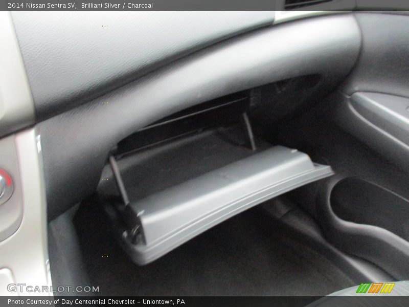 Brilliant Silver / Charcoal 2014 Nissan Sentra SV