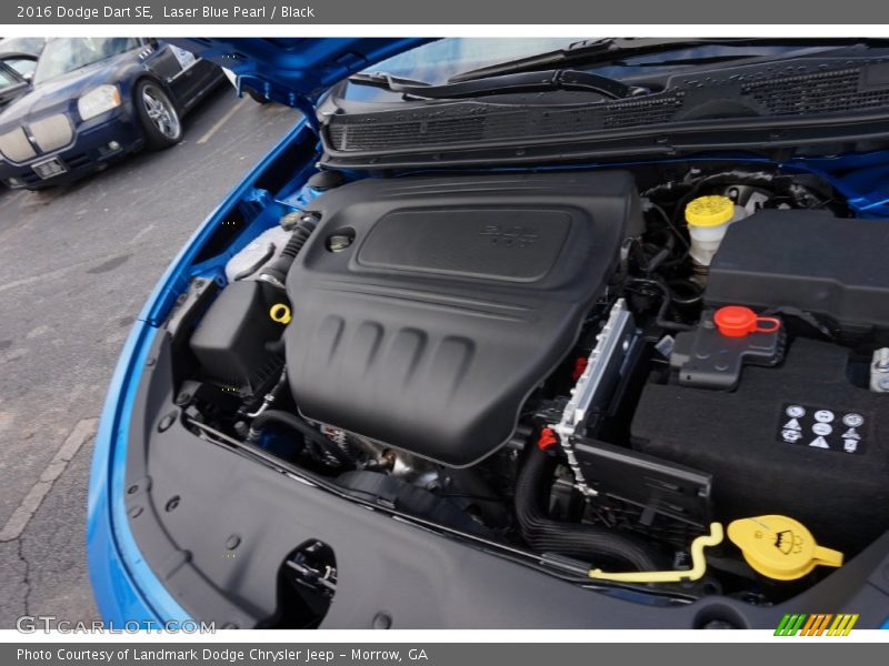 Laser Blue Pearl / Black 2016 Dodge Dart SE