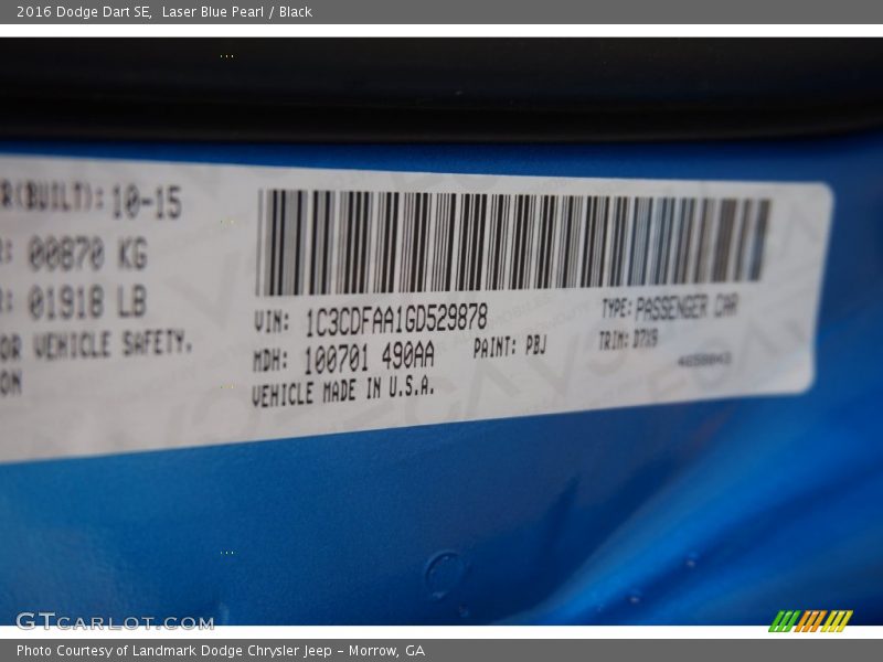 Laser Blue Pearl / Black 2016 Dodge Dart SE