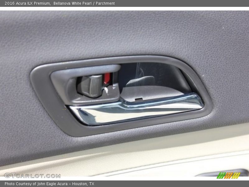 Bellanova White Pearl / Parchment 2016 Acura ILX Premium