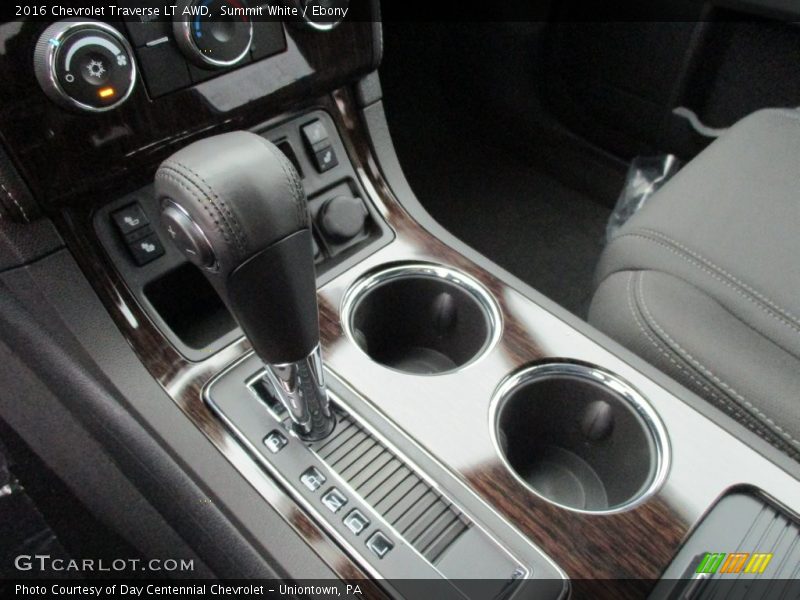 Summit White / Ebony 2016 Chevrolet Traverse LT AWD
