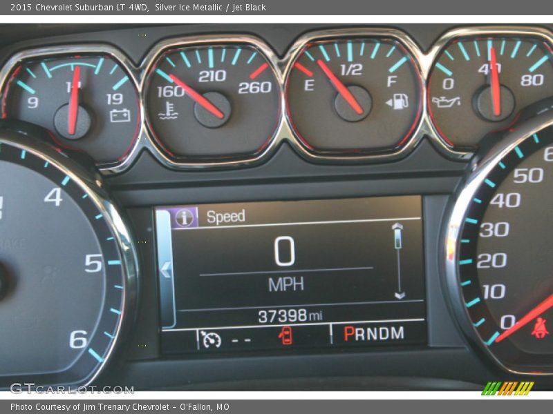 Silver Ice Metallic / Jet Black 2015 Chevrolet Suburban LT 4WD