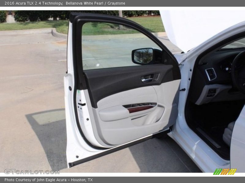 Bellanova White Pearl / Graystone 2016 Acura TLX 2.4 Technology