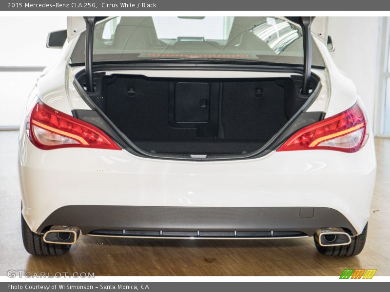 Cirrus White / Black 2015 Mercedes-Benz CLA 250