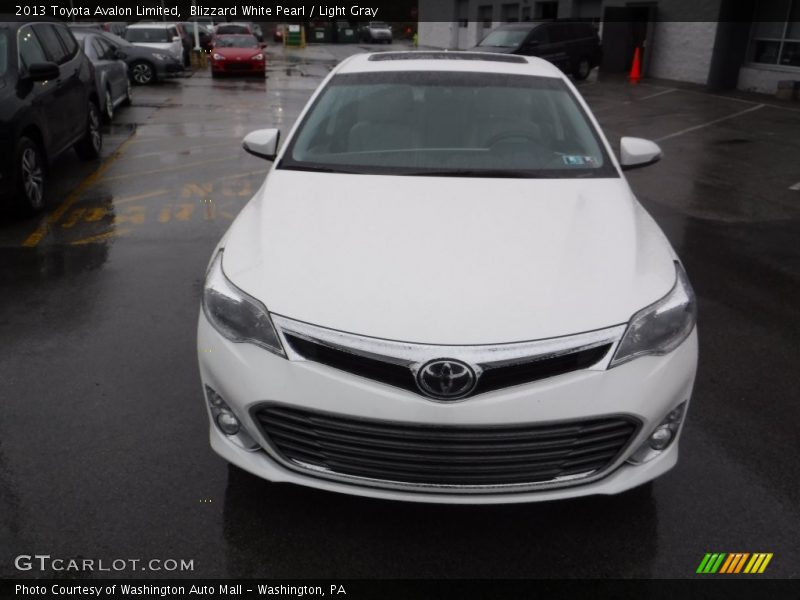 Blizzard White Pearl / Light Gray 2013 Toyota Avalon Limited