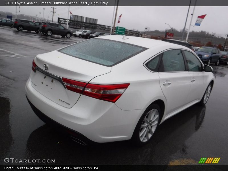 Blizzard White Pearl / Light Gray 2013 Toyota Avalon Limited