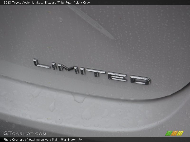 Blizzard White Pearl / Light Gray 2013 Toyota Avalon Limited