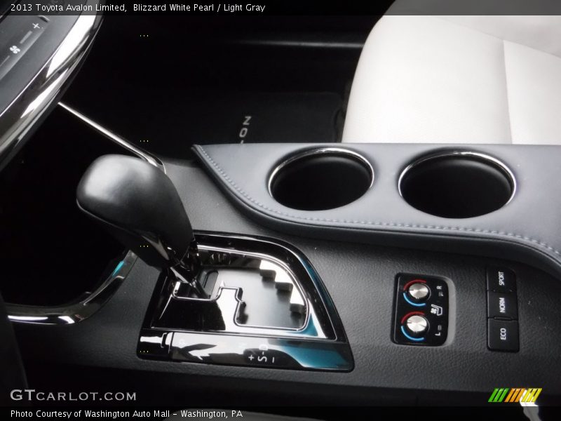 Blizzard White Pearl / Light Gray 2013 Toyota Avalon Limited
