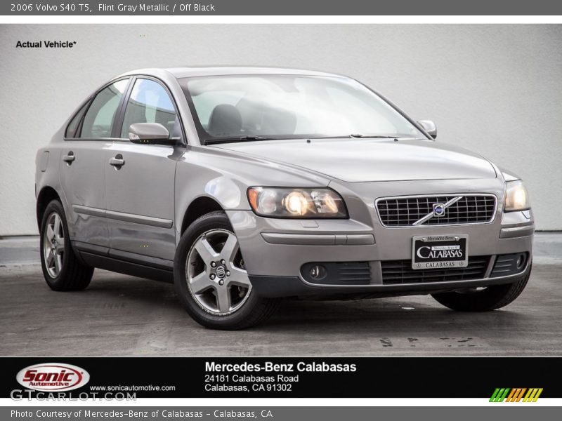 Flint Gray Metallic / Off Black 2006 Volvo S40 T5