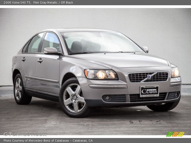 Flint Gray Metallic / Off Black 2006 Volvo S40 T5