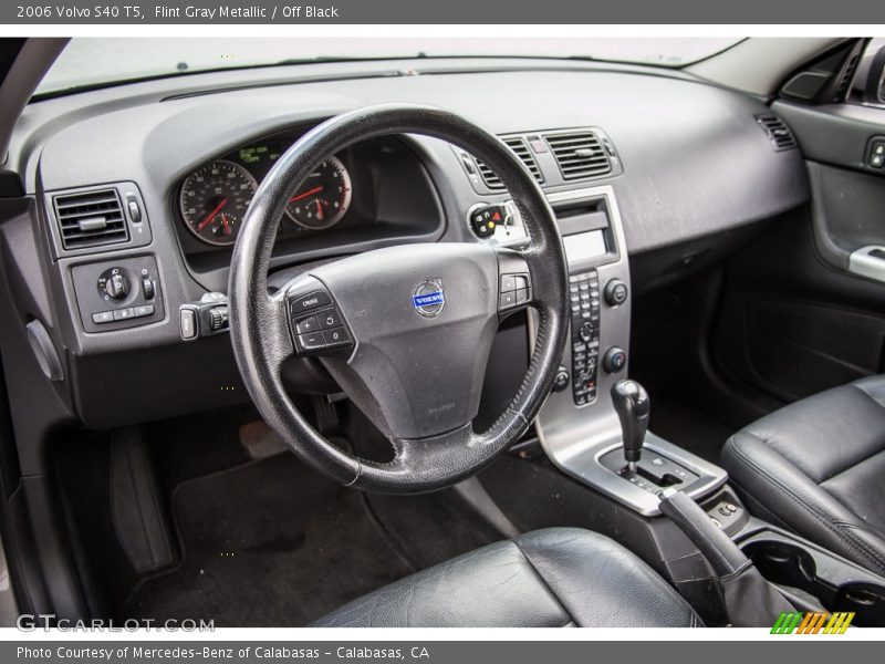 Flint Gray Metallic / Off Black 2006 Volvo S40 T5