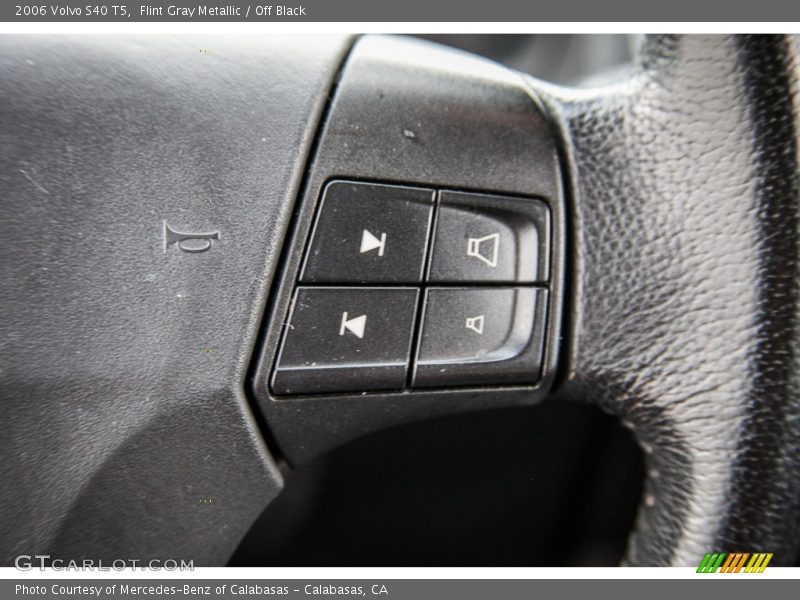Flint Gray Metallic / Off Black 2006 Volvo S40 T5
