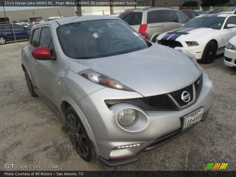 Pearl White / NISMO RS Leather/Synthetic Suede 2014 Nissan Juke NISMO RS