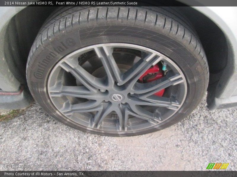 Pearl White / NISMO RS Leather/Synthetic Suede 2014 Nissan Juke NISMO RS