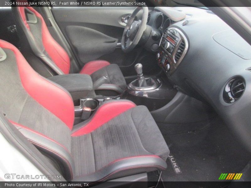 Front Seat of 2014 Juke NISMO RS