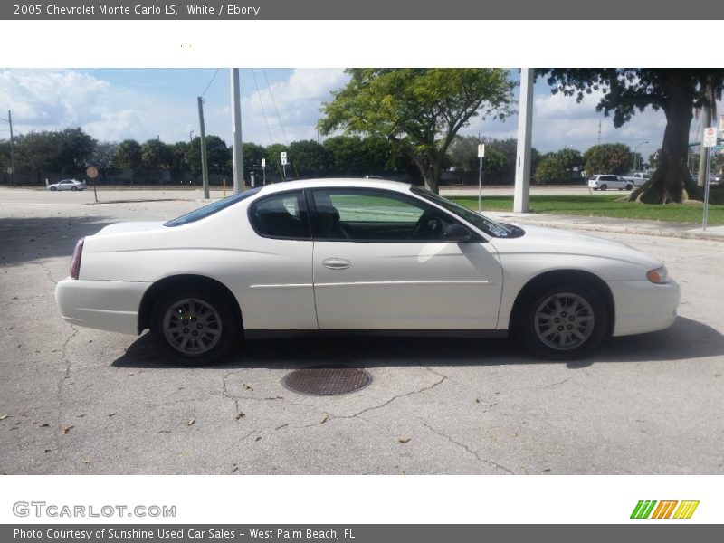 White / Ebony 2005 Chevrolet Monte Carlo LS
