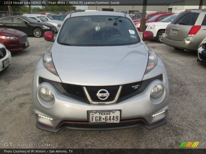Pearl White / NISMO RS Leather/Synthetic Suede 2014 Nissan Juke NISMO RS