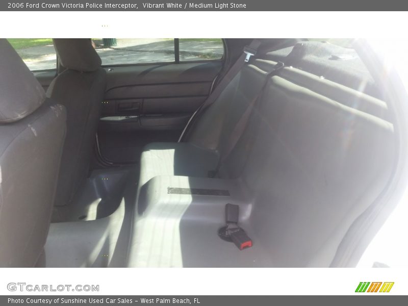 Vibrant White / Medium Light Stone 2006 Ford Crown Victoria Police Interceptor