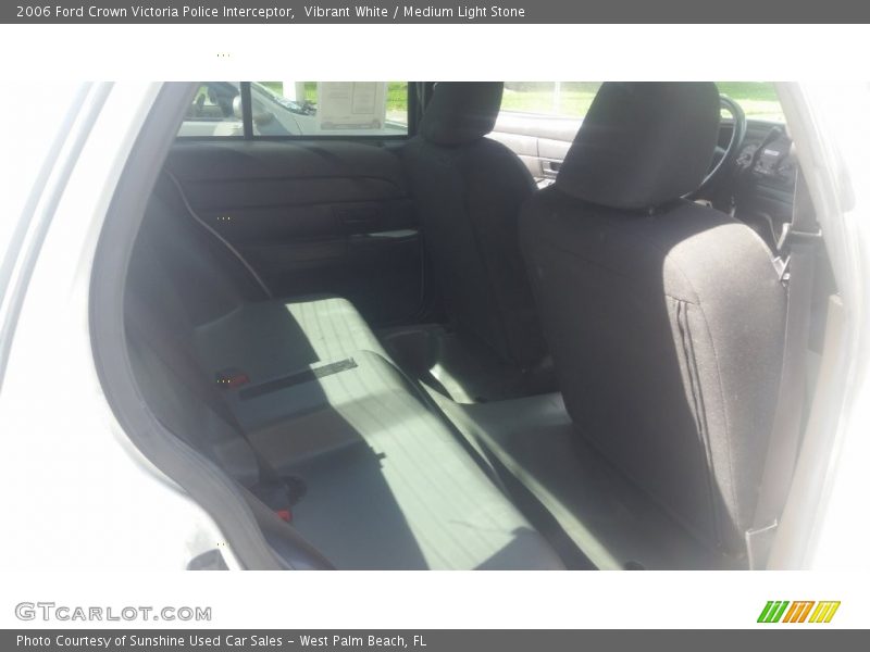 Vibrant White / Medium Light Stone 2006 Ford Crown Victoria Police Interceptor