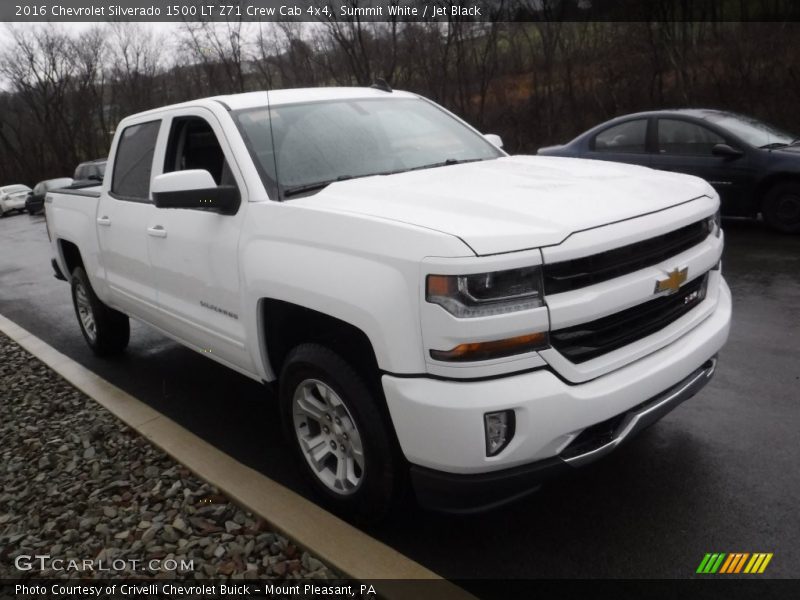 Front 3/4 View of 2016 Silverado 1500 LT Z71 Crew Cab 4x4