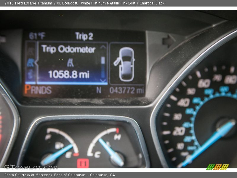 White Platinum Metallic Tri-Coat / Charcoal Black 2013 Ford Escape Titanium 2.0L EcoBoost