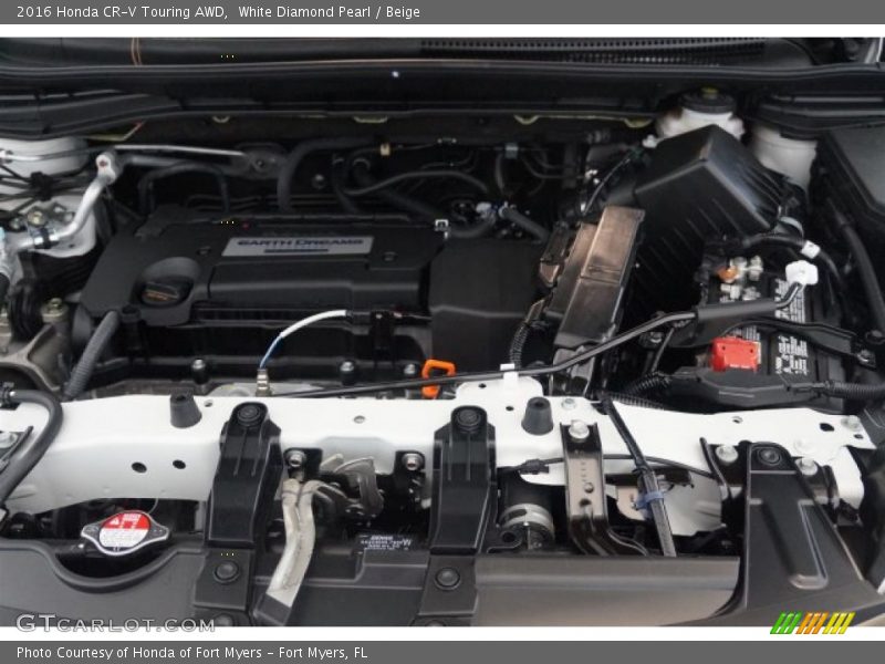 2016 CR-V Touring AWD Engine - 2.4 Liter DI DOHC 16-Valve i-VTEC 4 Cylinder
