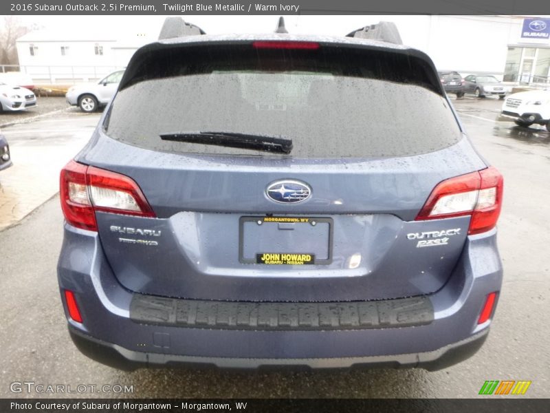 Twilight Blue Metallic / Warm Ivory 2016 Subaru Outback 2.5i Premium