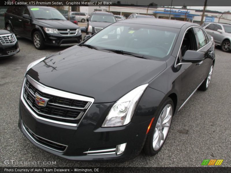 Front 3/4 View of 2016 XTS Premium Sedan
