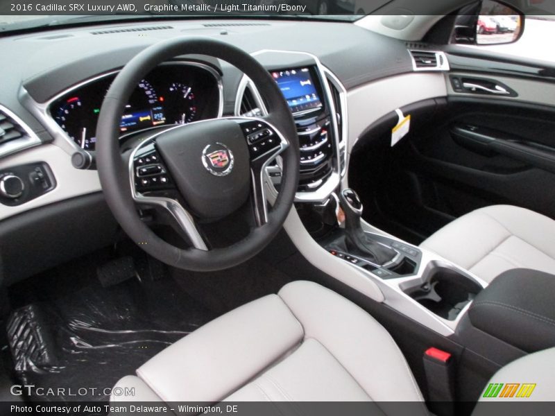 Graphite Metallic / Light Titanium/Ebony 2016 Cadillac SRX Luxury AWD