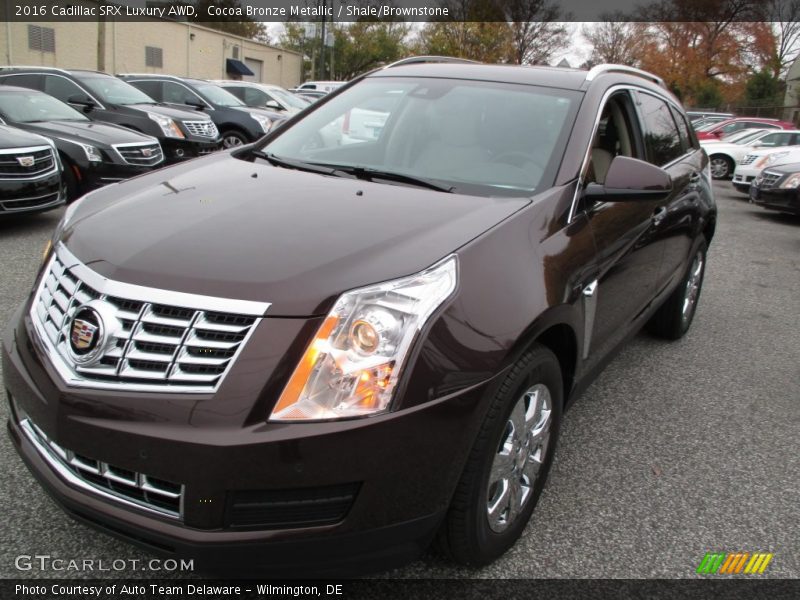 Front 3/4 View of 2016 SRX Luxury AWD