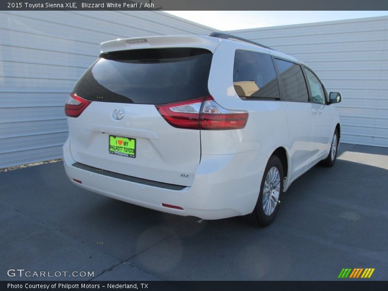 Blizzard White Pearl / Ash 2015 Toyota Sienna XLE