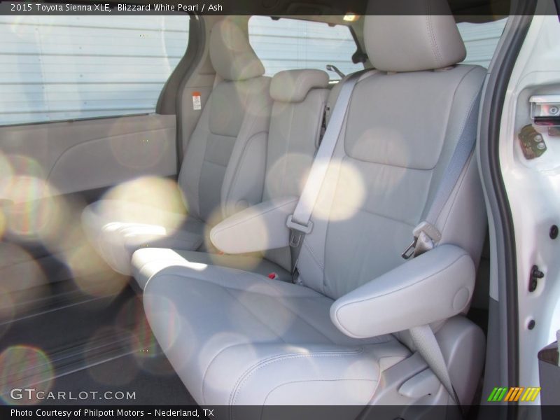 Blizzard White Pearl / Ash 2015 Toyota Sienna XLE