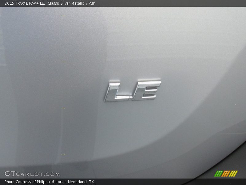 Classic Silver Metallic / Ash 2015 Toyota RAV4 LE