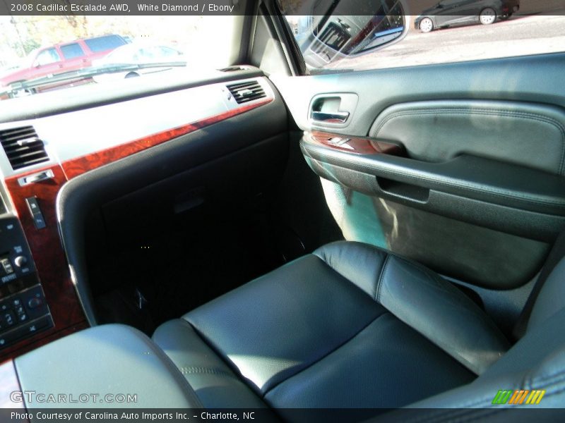 White Diamond / Ebony 2008 Cadillac Escalade AWD