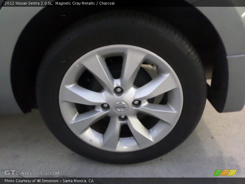 Magnetic Gray Metallic / Charcoal 2012 Nissan Sentra 2.0 SL