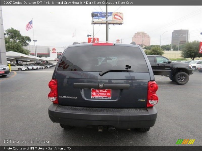 Mineral Gray Metallic / Dark Slate Gray/Light Slate Gray 2007 Dodge Durango SXT 4x4