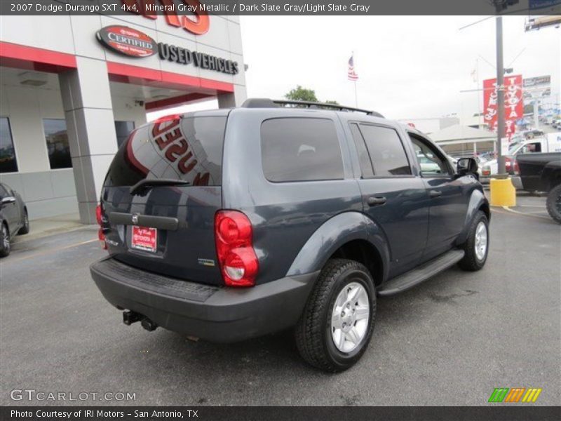 Mineral Gray Metallic / Dark Slate Gray/Light Slate Gray 2007 Dodge Durango SXT 4x4