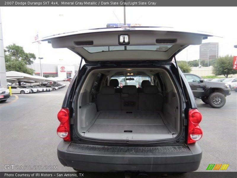 Mineral Gray Metallic / Dark Slate Gray/Light Slate Gray 2007 Dodge Durango SXT 4x4